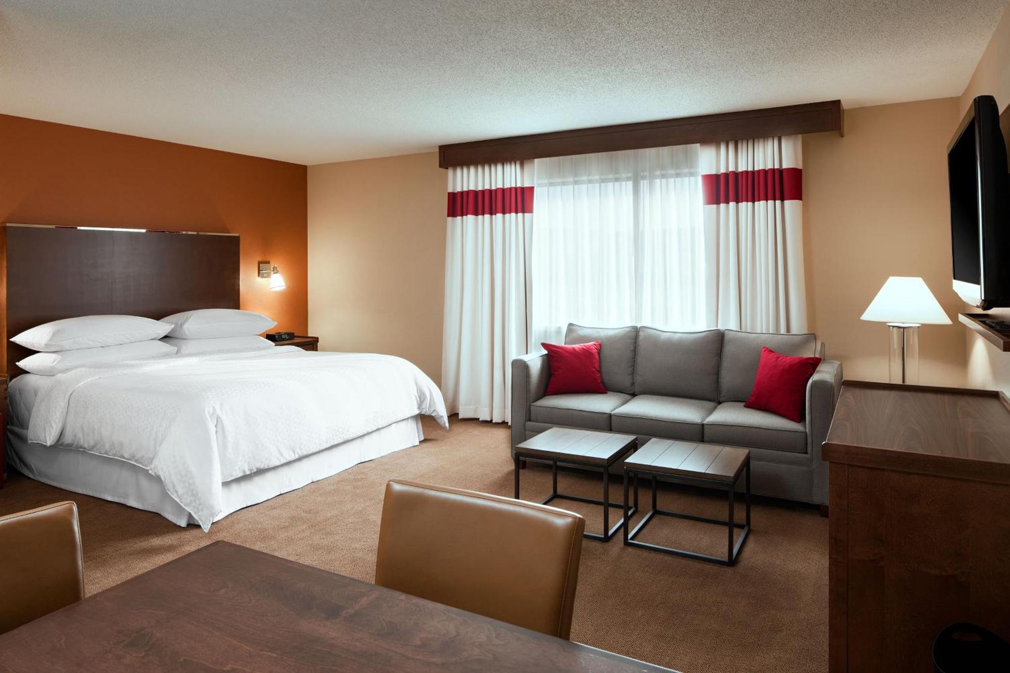 Four Points By Sheraton Edmundston Hotel & Conference Center Ngoại thất bức ảnh