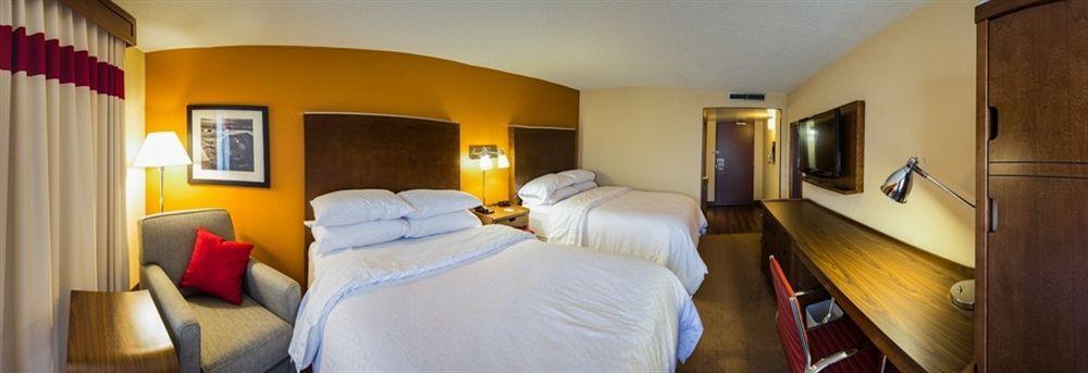 Four Points By Sheraton Edmundston Hotel & Conference Center Ngoại thất bức ảnh