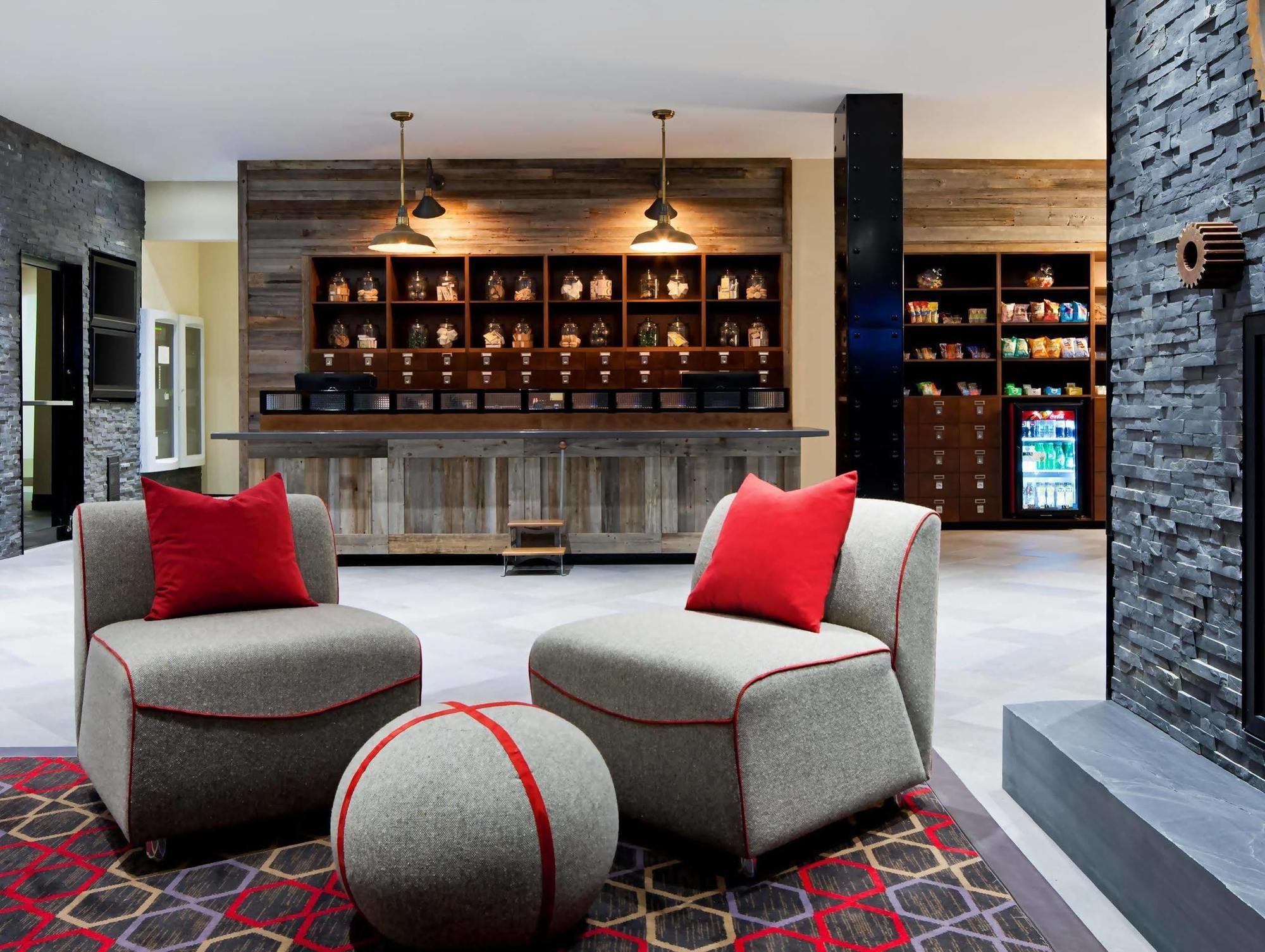 Four Points By Sheraton Edmundston Hotel & Conference Center Ngoại thất bức ảnh